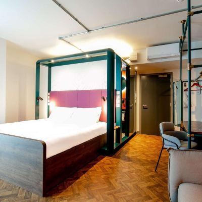 Compact Room