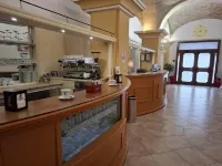 Hotel 4 Mori