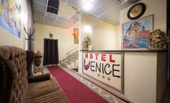 Hotel Villa Venice - Housity