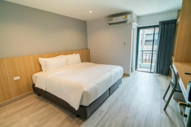 ห้องสแตนดาร์ด เตียงใหญ่ 1 เตียง