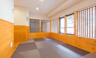 Guest House Koenji Junjo Hotel - Housity