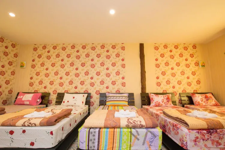 ห้องขนาดใหญ่พร้อมวิวสวน