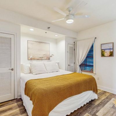 Studio Carillon Beach Resort Inn Promo Code