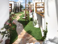 Blue Residence Hotel โรงแรมในเจริโคโคร่า