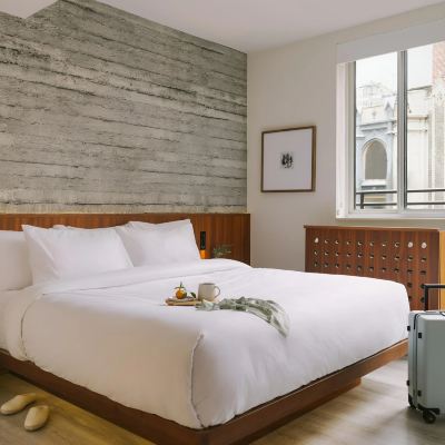 Superior King Room With Balcony And City View Sonder Henri on 24 Promo Code