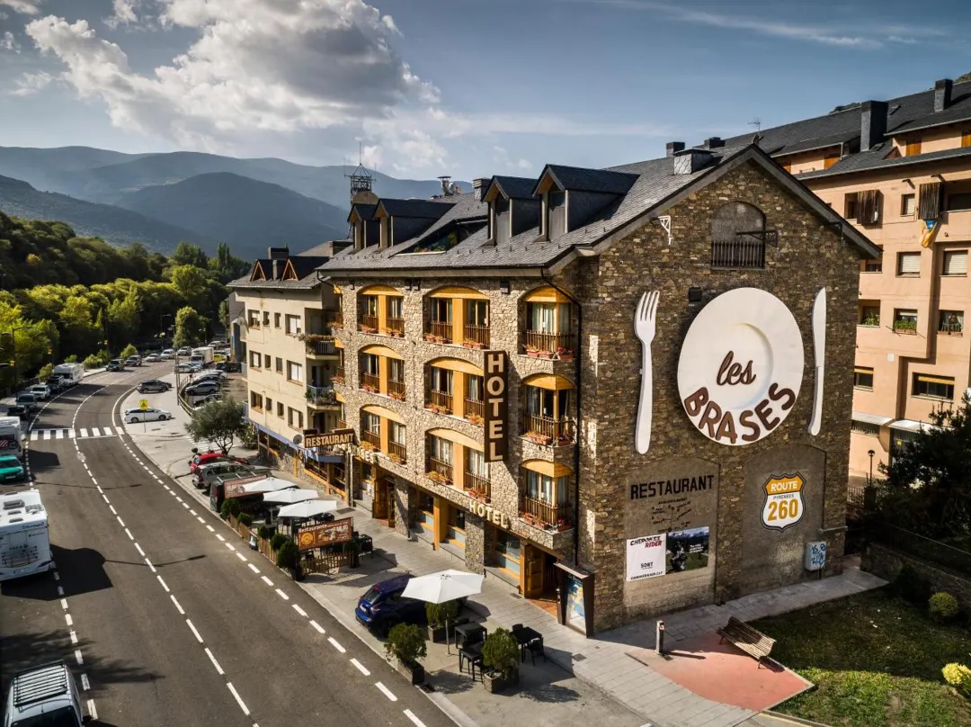 Hotel Restaurant Les Brases - Sort