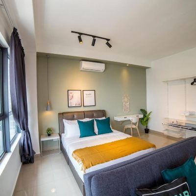 One-Bedroom Suite Arte Plus by Cobnb Promo Code