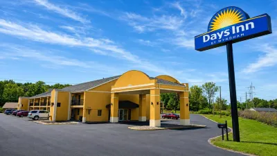 Days Inn by Wyndham Scottsboro Al Hotels in 