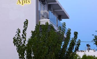 Coral Apartments - Housity