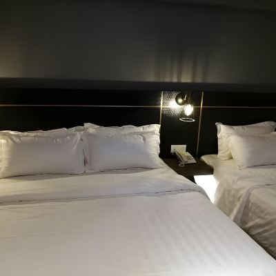 家庭房-無窗 河濱精品旅館與咖啡廳優惠