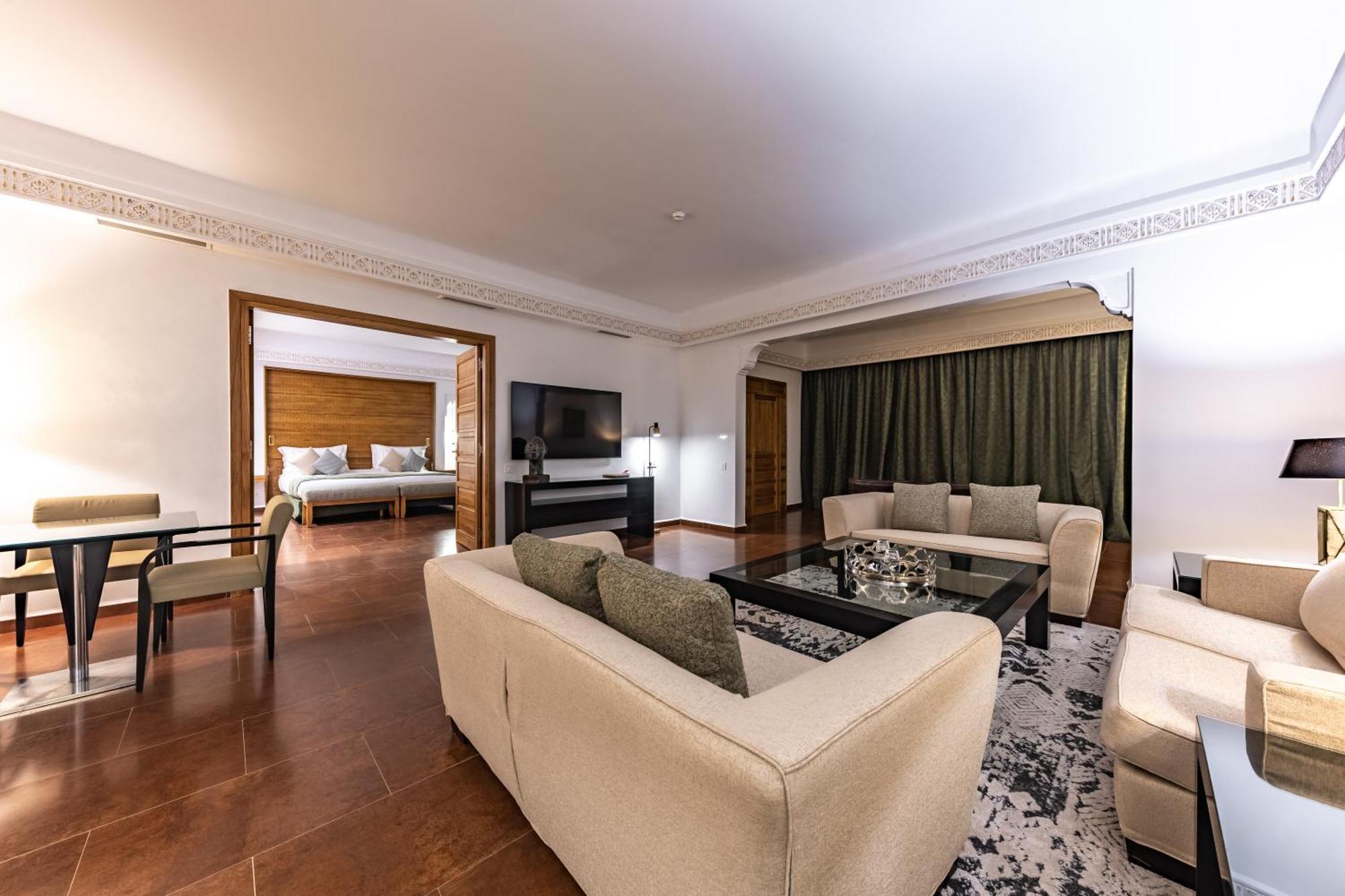 名誉特大床套房