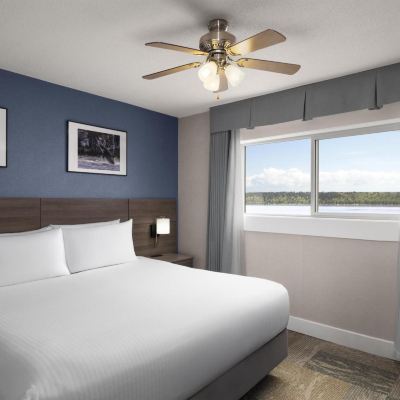 Suite-1 King Bed, Non-Smoking, Bridal Room, Balcony, Ocean View, Soaker Tub, Living Room, Full Breakfast Anchor Inn and Suites Promo Code
