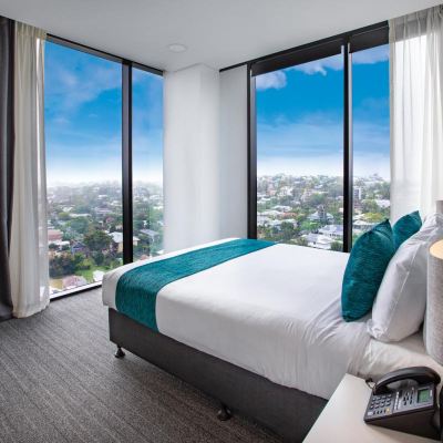 One Bedroom Suite City View Queen Essence Suites Taringa Promo Code