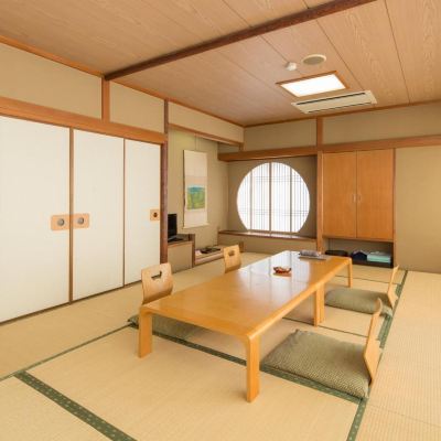 トラディション　4人部屋 緑風荘 クーポン