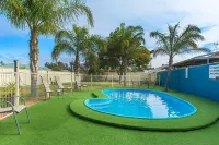 Citrus Valley Motel