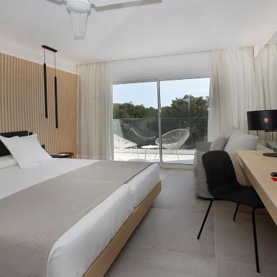 Standard Triple Room (2 Adults + 1 Child) Hotel Caballero Promo Code
