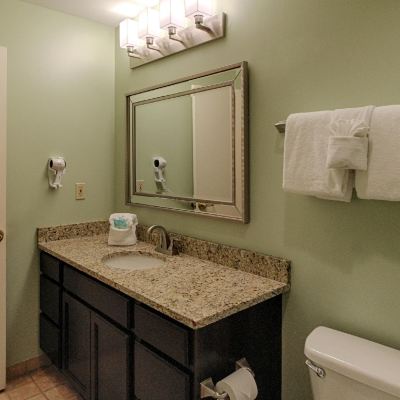 One-Bedroom Suite with Two Queen Beds The Resort at Governor's Crossing Promo Code