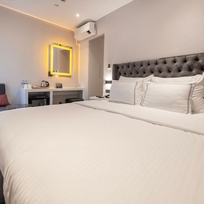 Economy Room Loop Hotel Promo Code