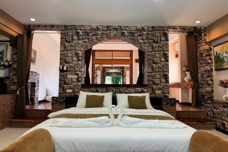 พูลวิลล่า