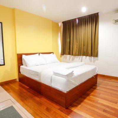 Deluxe Double Room Lux Hotel Promo Code