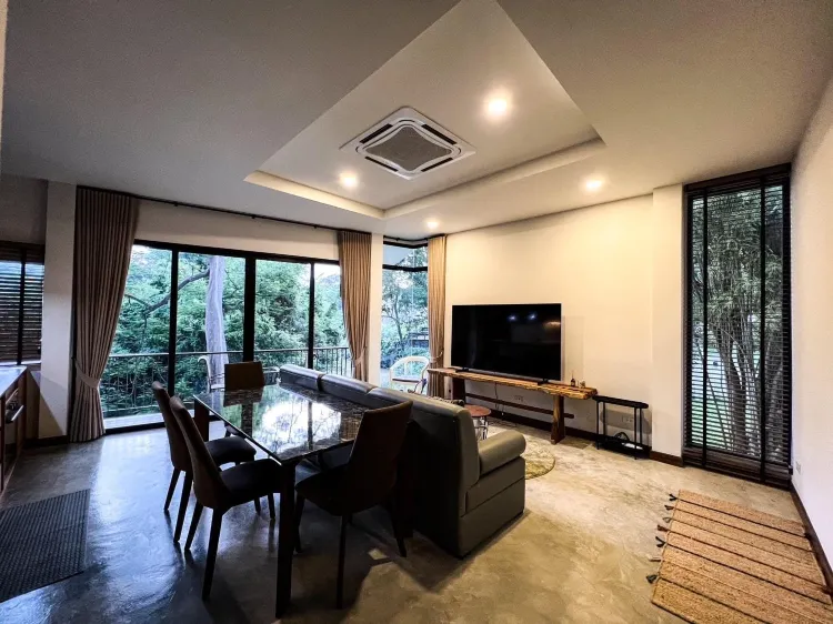 วิลลาพร้อมวิวแม่น้ำ