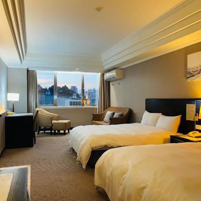 標準四人房 法堤商旅優惠