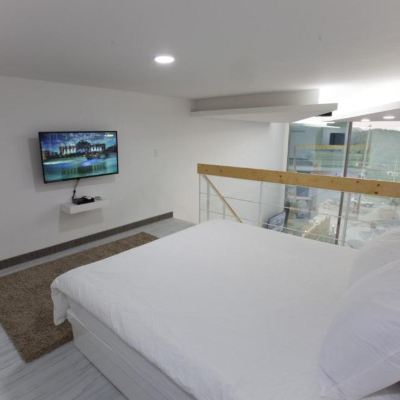 룸 5 더블 침대 가평 더모스트 펜션 쿠폰