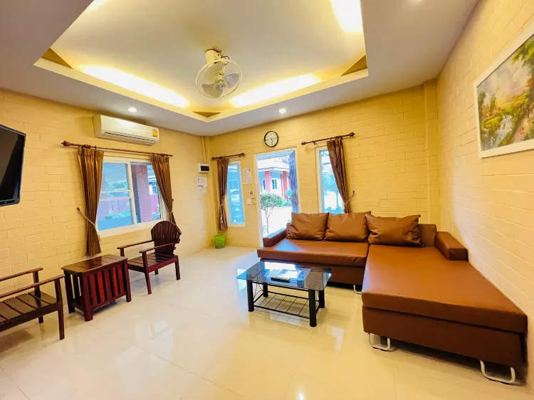 ห้องนอนสามห้อง