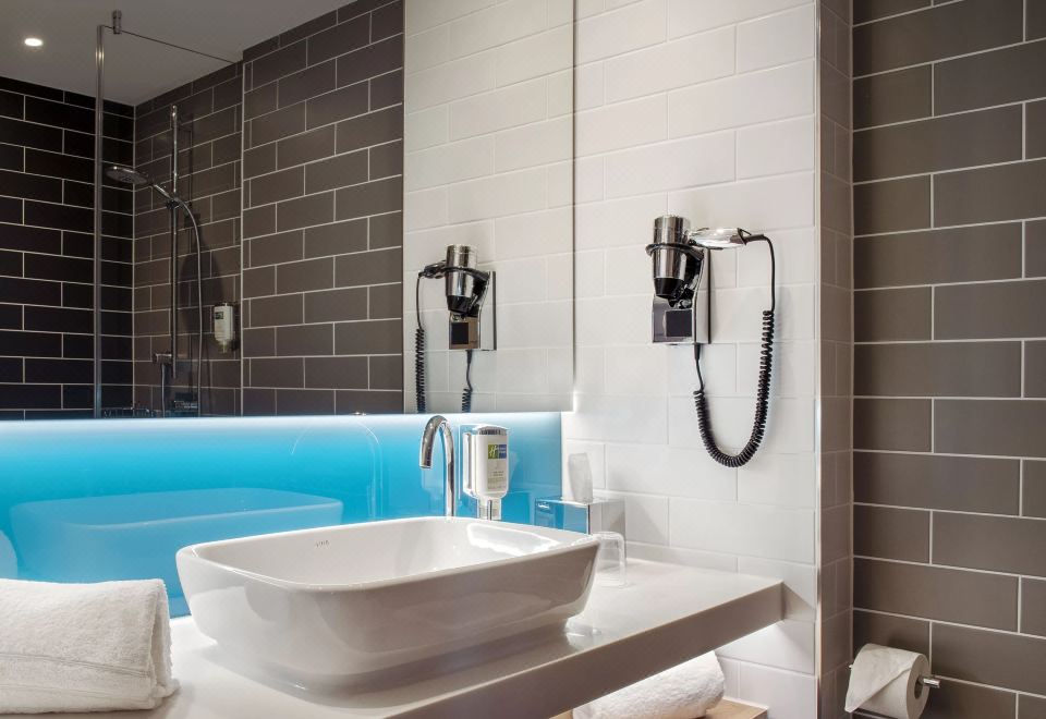 Holiday Inn Express KARLSRUHE - CITY PARK by IHGStandard Room with 2 Single Beds