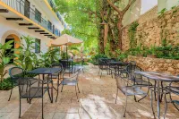 Maison del Embajador Hotel