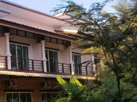 Aple Homestay