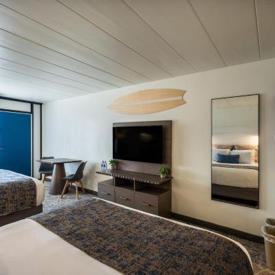 Premium Double Room, 2 Queen Beds, Balcony The Forum Promo Code