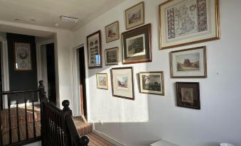 Burford Lodge Hotel - Adults Only - Housity