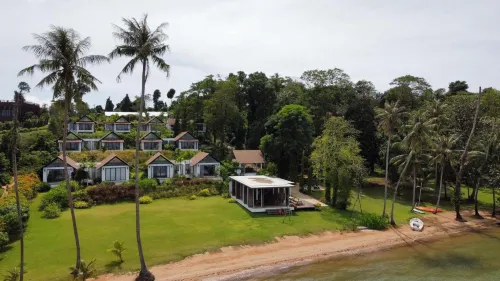 Little Moon Villa