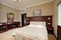 Bristol Hotel