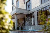 Discovery Hotel โรงแรมใน