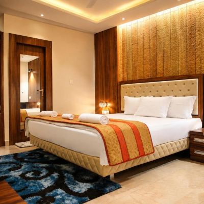 Deluxe King Room Red Carpet Promo Code