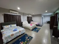 Putra Sentosa Retreat Camp, Sematan Hotéis em Lundu