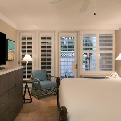 One-Bedroom King Suite Pier House Resort & Spa Promo Code