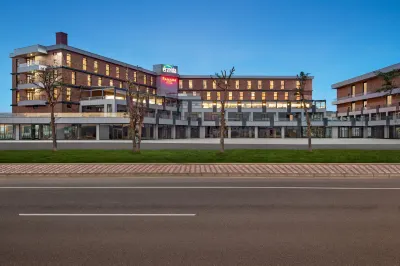 Ramada Plaza by Wyndham Batman Hotels in 