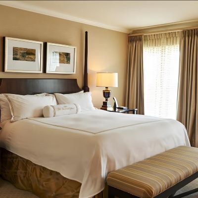 Luxury King Room The Townsend Hotel Promo Code