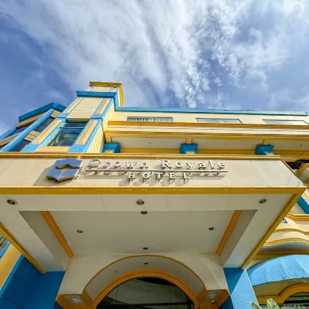 Crown Royale Hotel