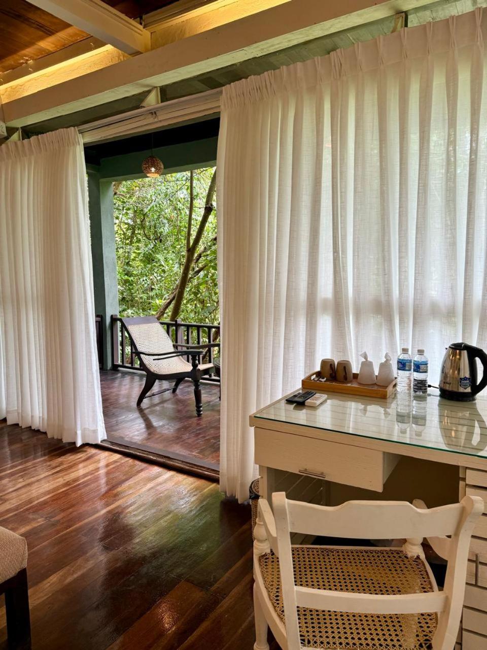 高级木屋双人床