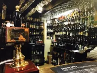 The Nobody Inn
