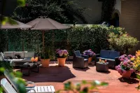 Aldrovandi Residence City Suites Hotel di 
