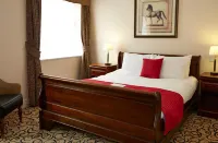 Red Lion Hotel by Greene King Inns Отели в г. 