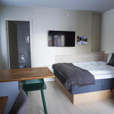 Superior Queen Room 1 Avanti Hotel Apartments Promo Code