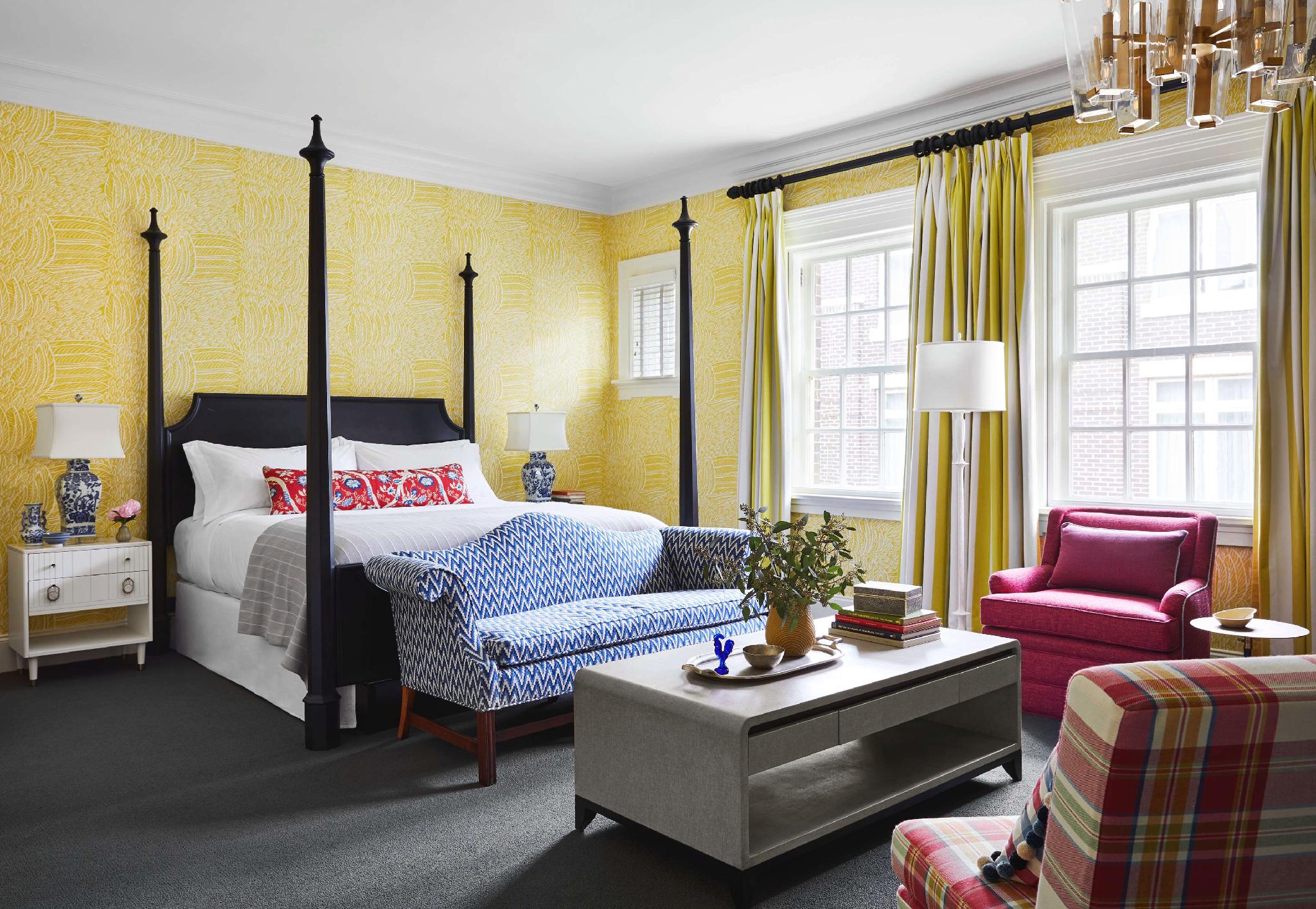 特大床一室套房（Sir Big Spur）