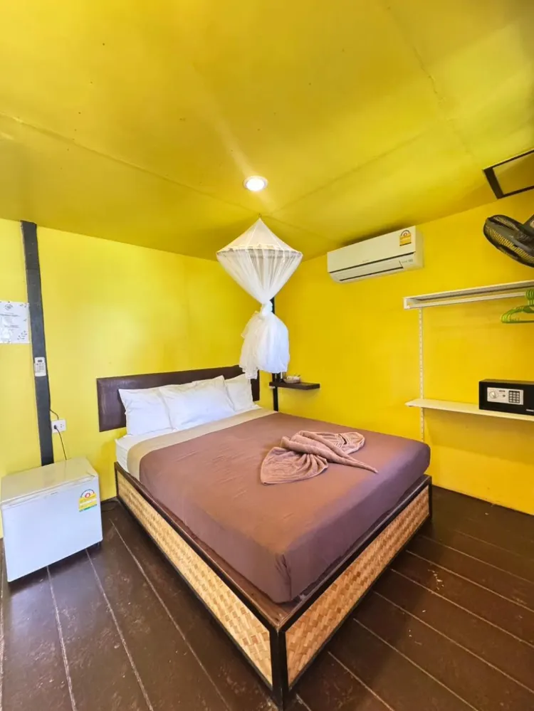 บังกะโลพร้อมเครื่องปรับอากาศ