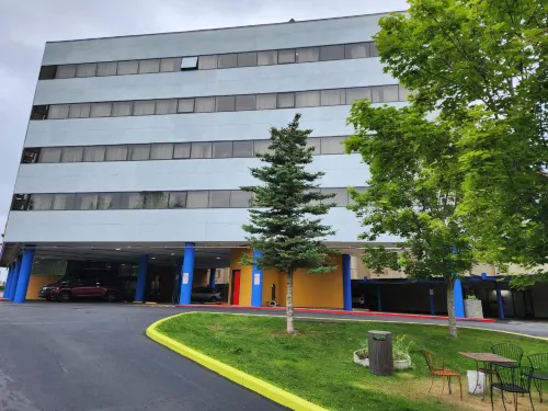 Alex Hotel and Suites